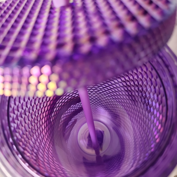 Brand New Starbucks Summer 2022 Oil Slick Metallic Purple Studded Venti Tumbler - Picture 5 of 6